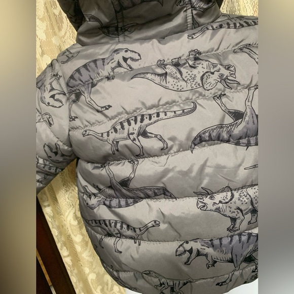 CARTERS HOODED DINOSAUR PUFFER COAT - SZ 12 MONTHS - Picture 3 of 7